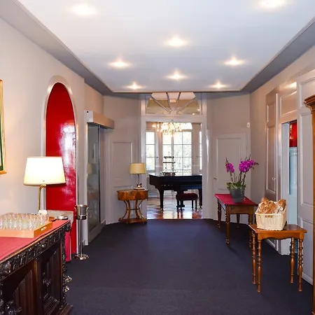 L'ermitage De Bernard Ravet Otel